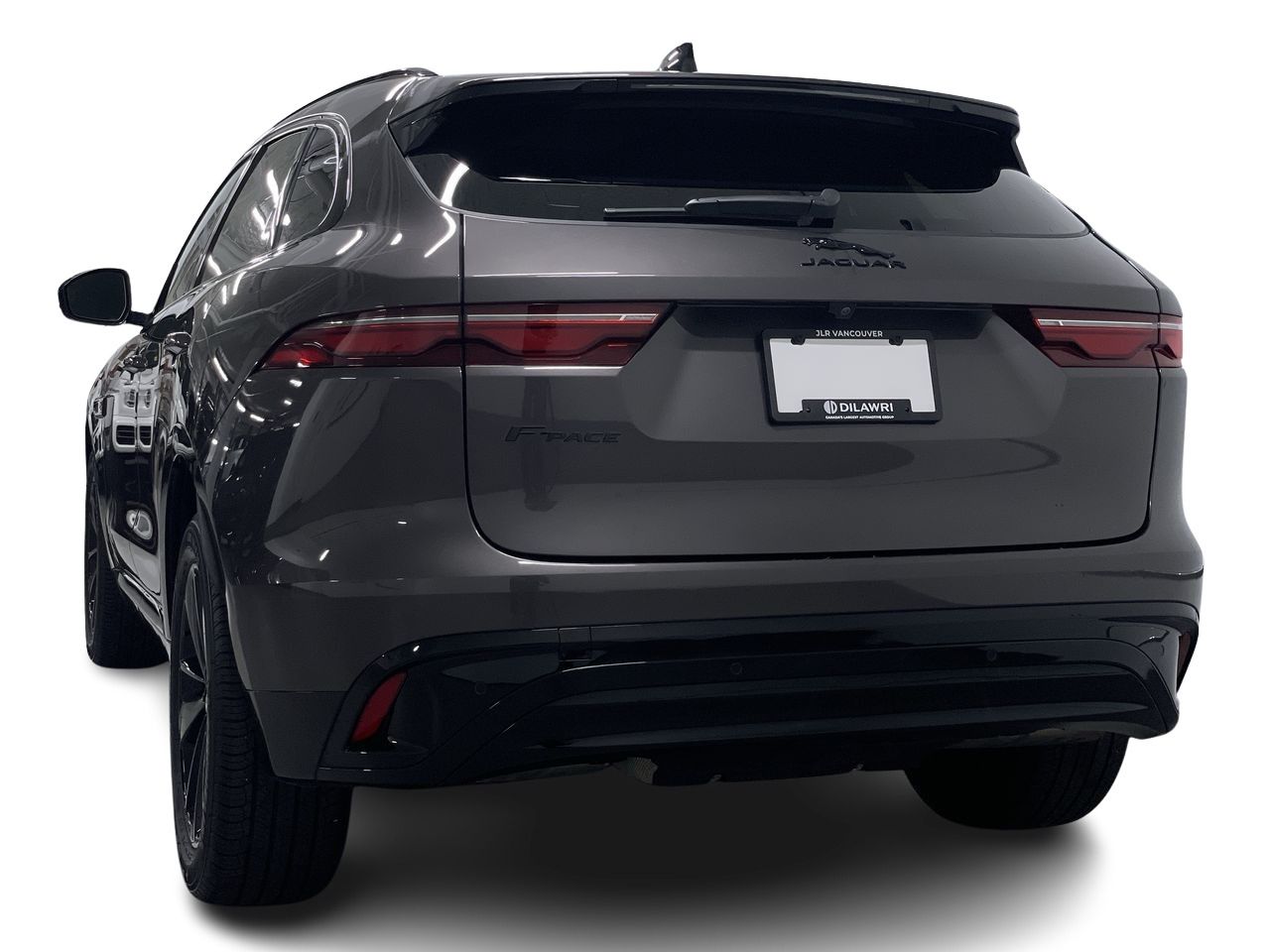 2022  F-PACE