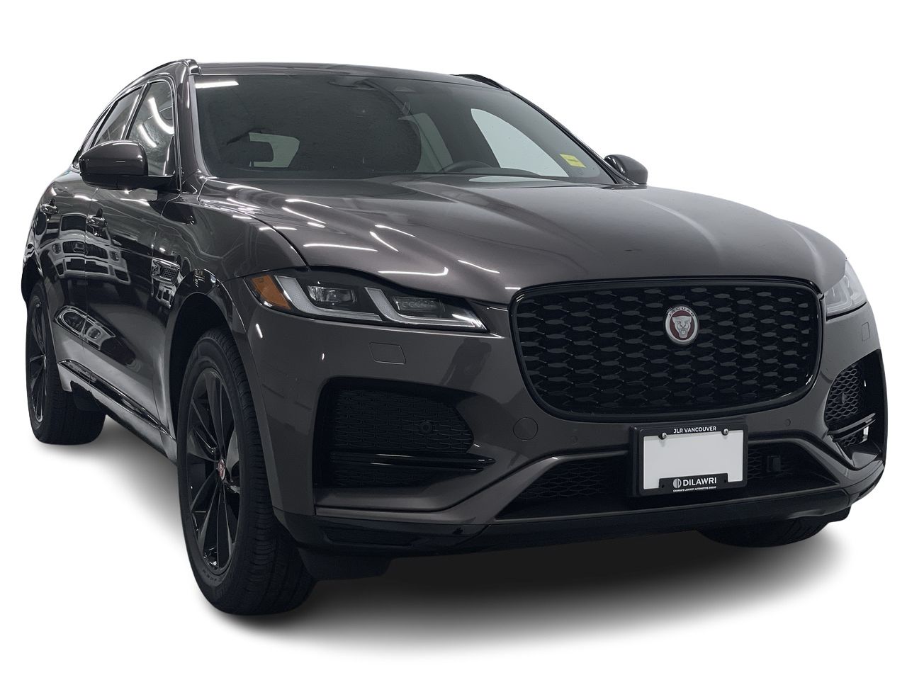2022  F-PACE