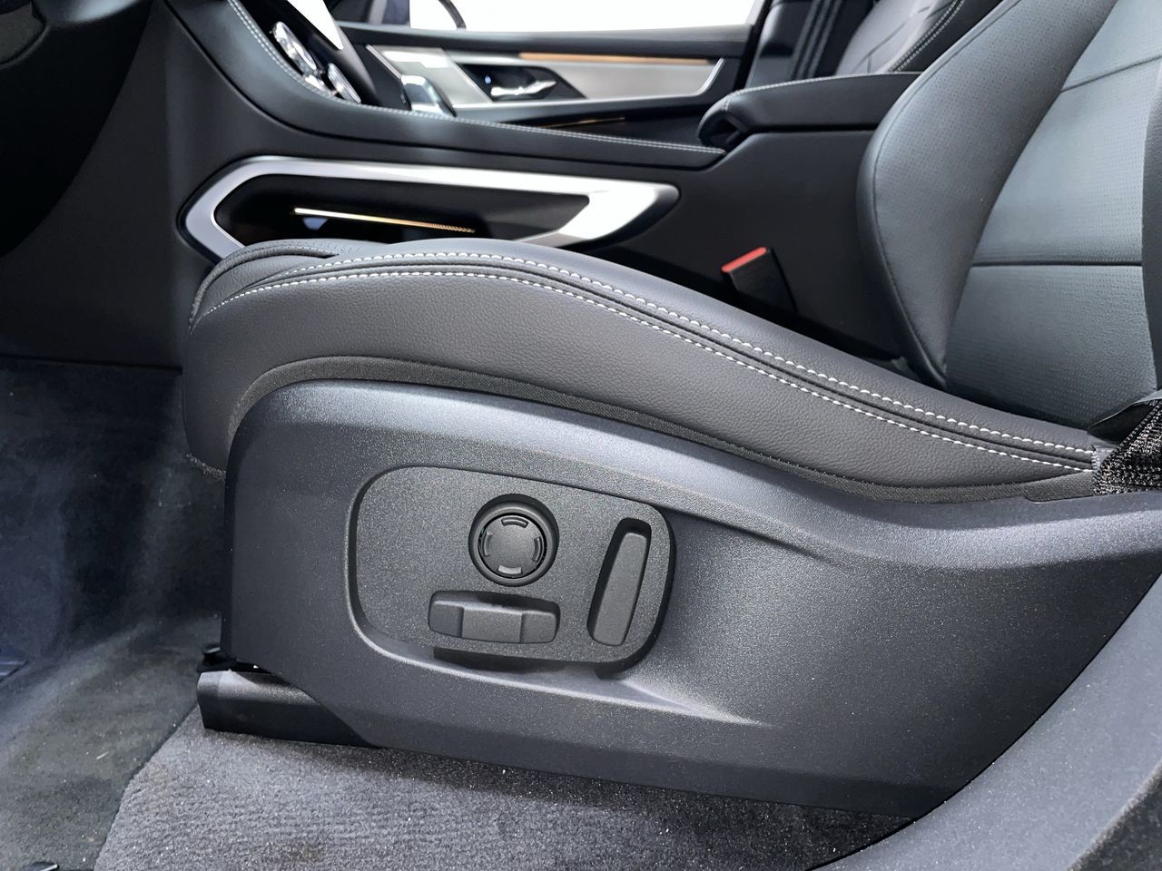 2026 Jaguar F-PACE in Vancouver, British Columbia