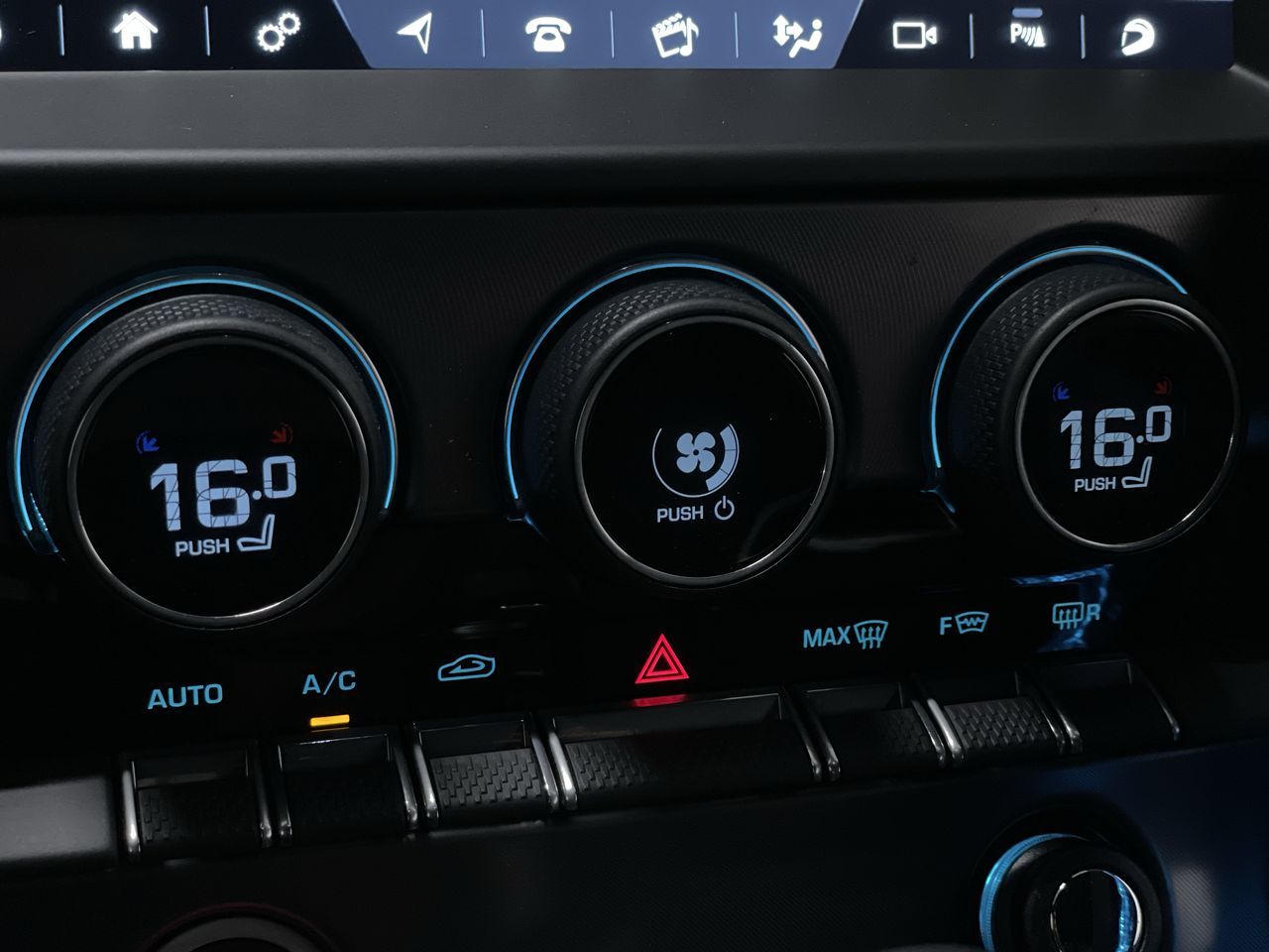 2021  F-Type