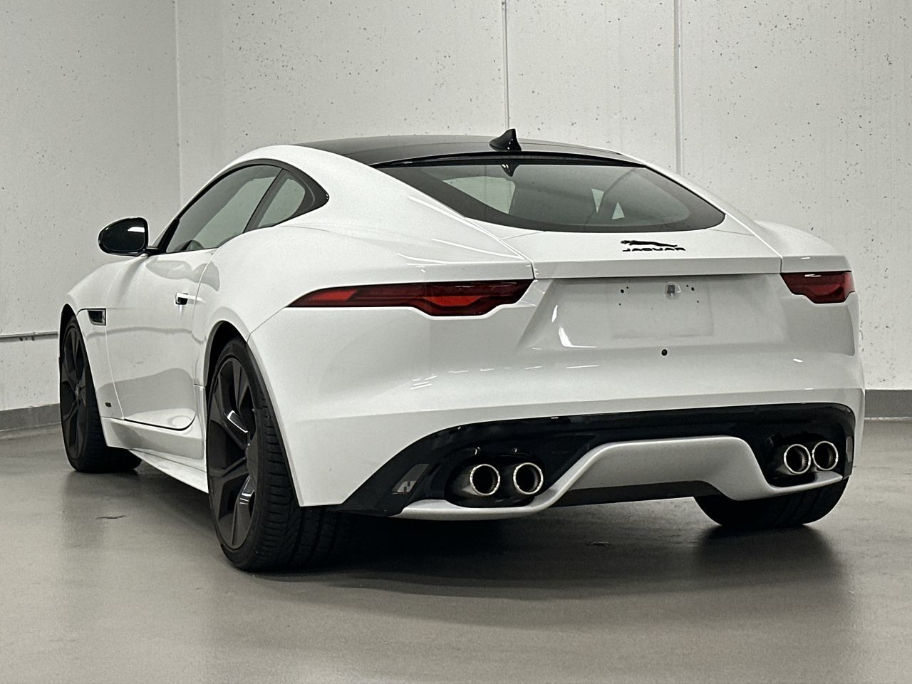 2024 Jaguar F-Type