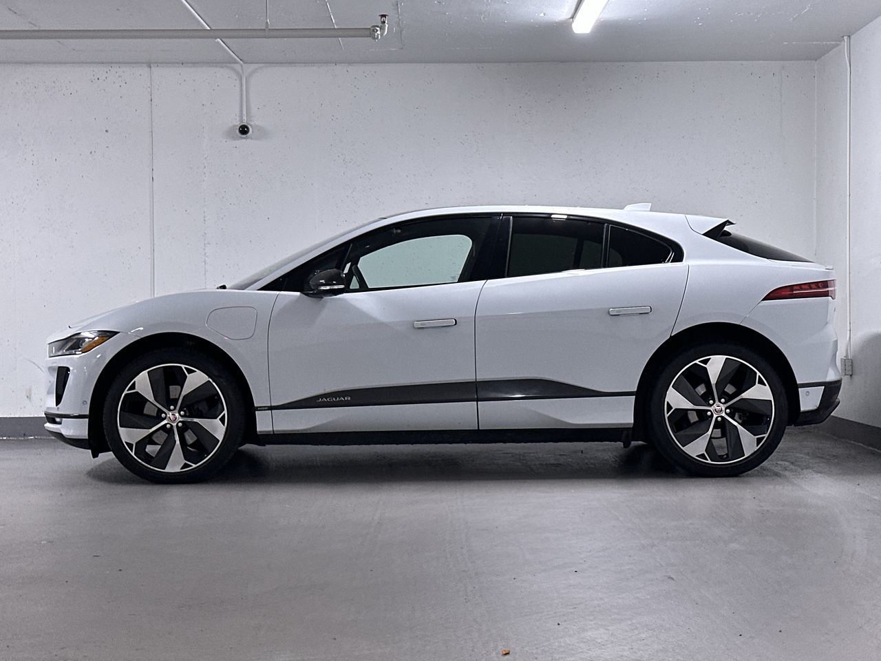 2019  I-PACE