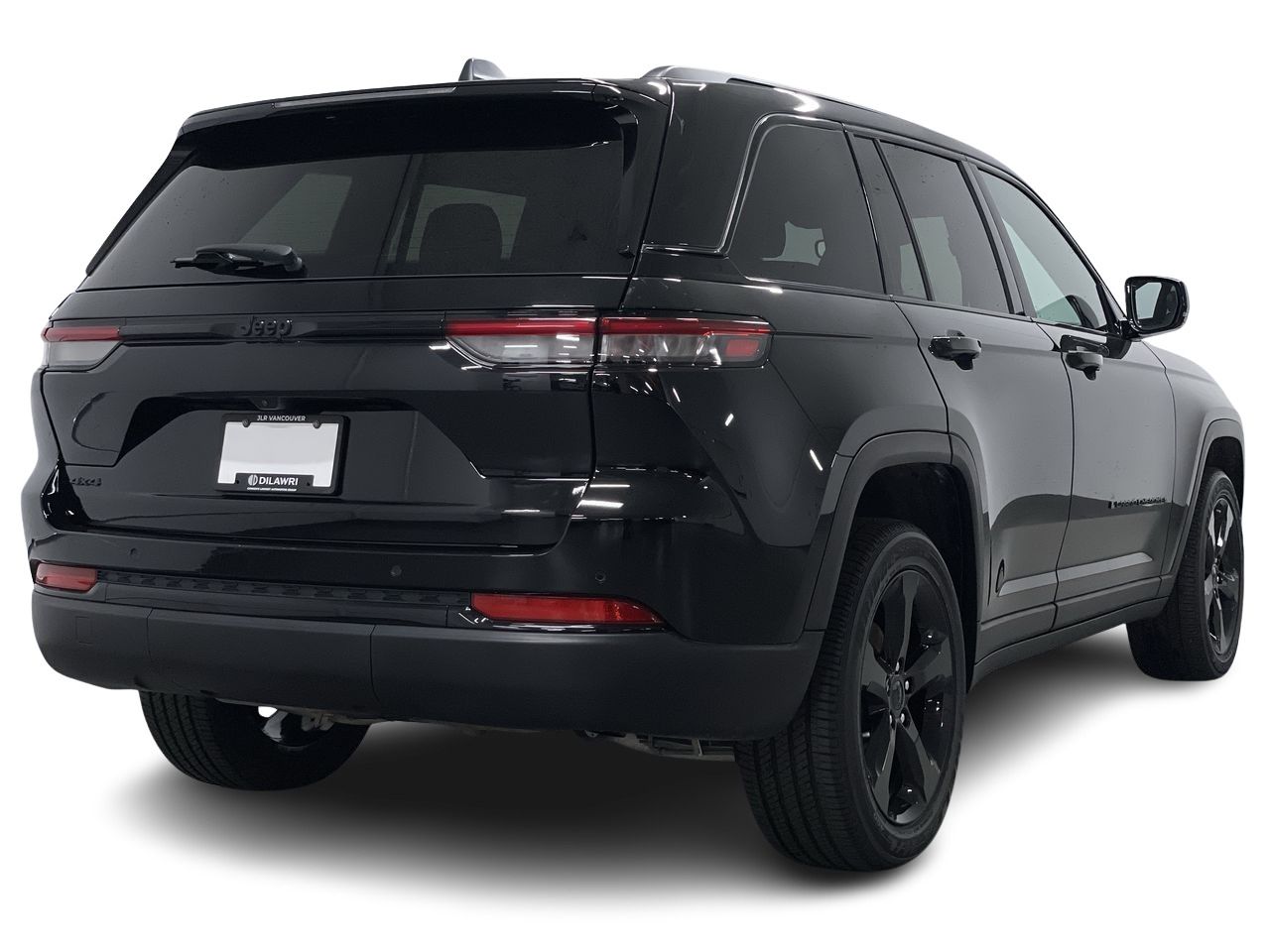 2024  GRAND CHEROKEE LAREDO