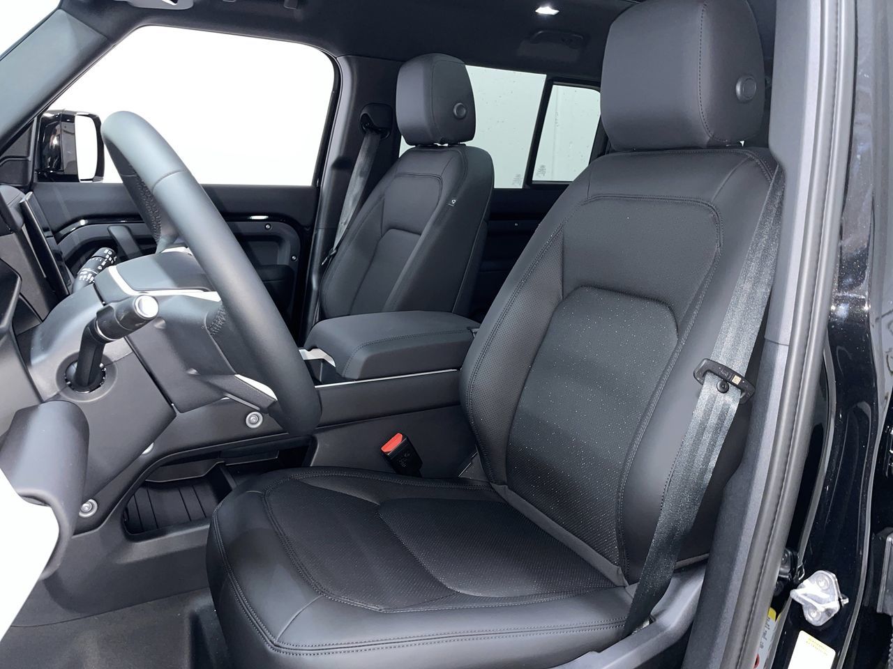 2025 Land Rover DEFENDER 110 MHEV in Vancouver, British Columbia