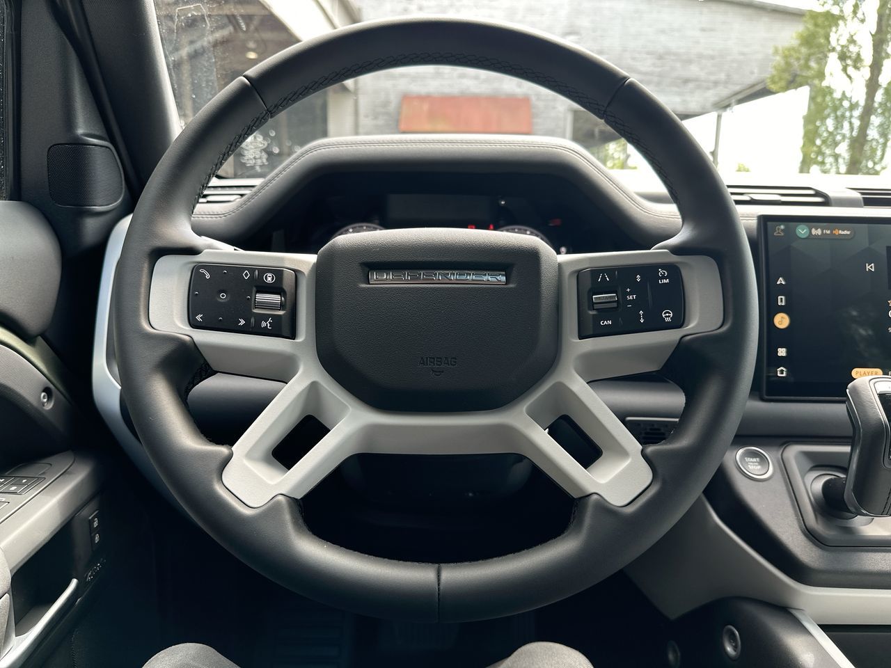 2025 Land Rover DEFENDER 110 Mild Hybrid in Vancouver, British Columbia