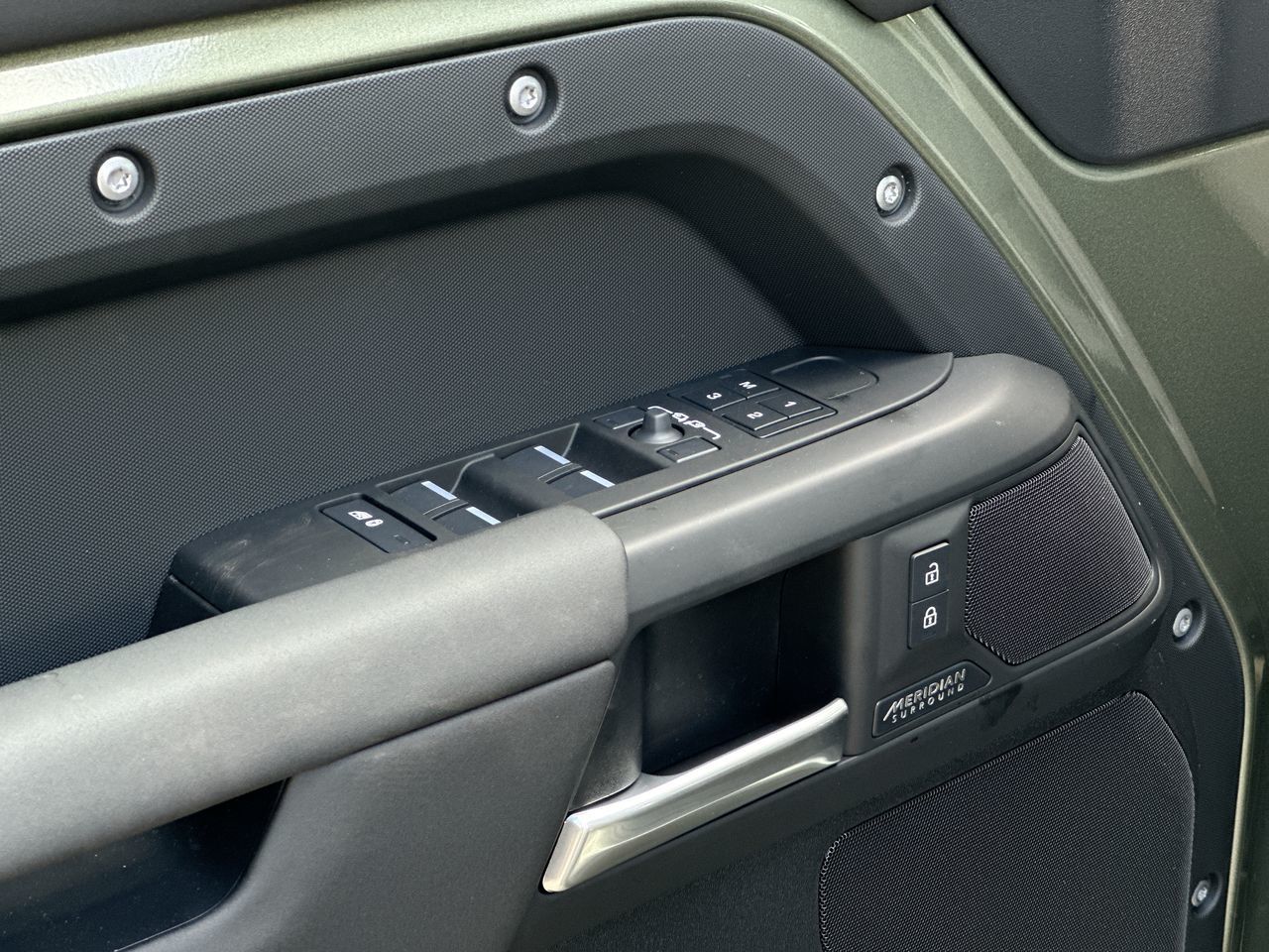 2025 Land Rover DEFENDER 110 Mild Hybrid in Vancouver, British Columbia