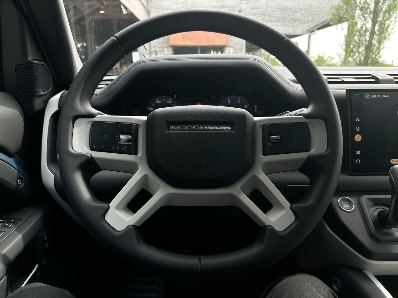 2025 Land Rover DEFENDER 110 Mild Hybrid in Vancouver, British Columbia
