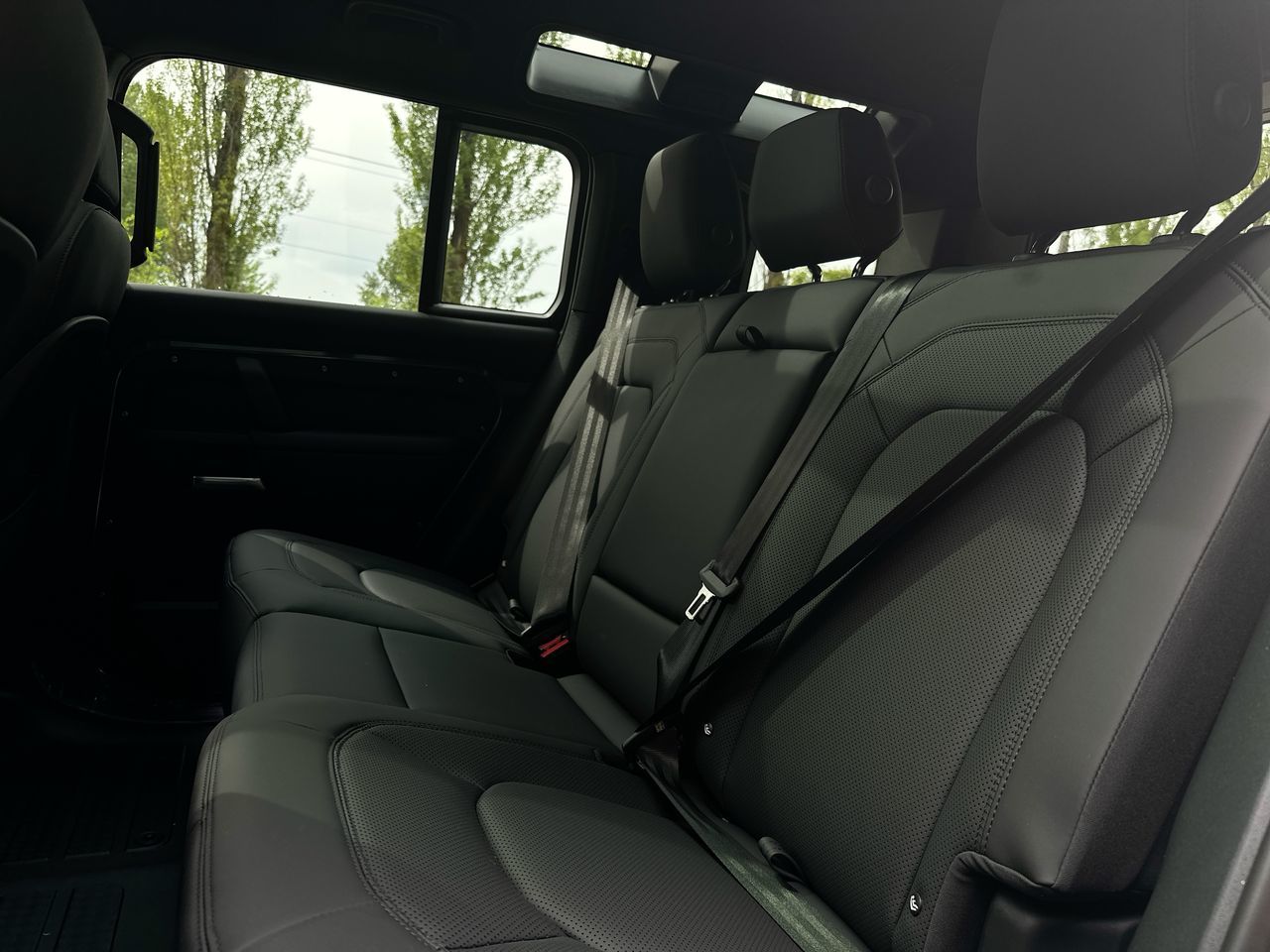 2025 Land Rover DEFENDER 110 Mild Hybrid in Vancouver, British Columbia