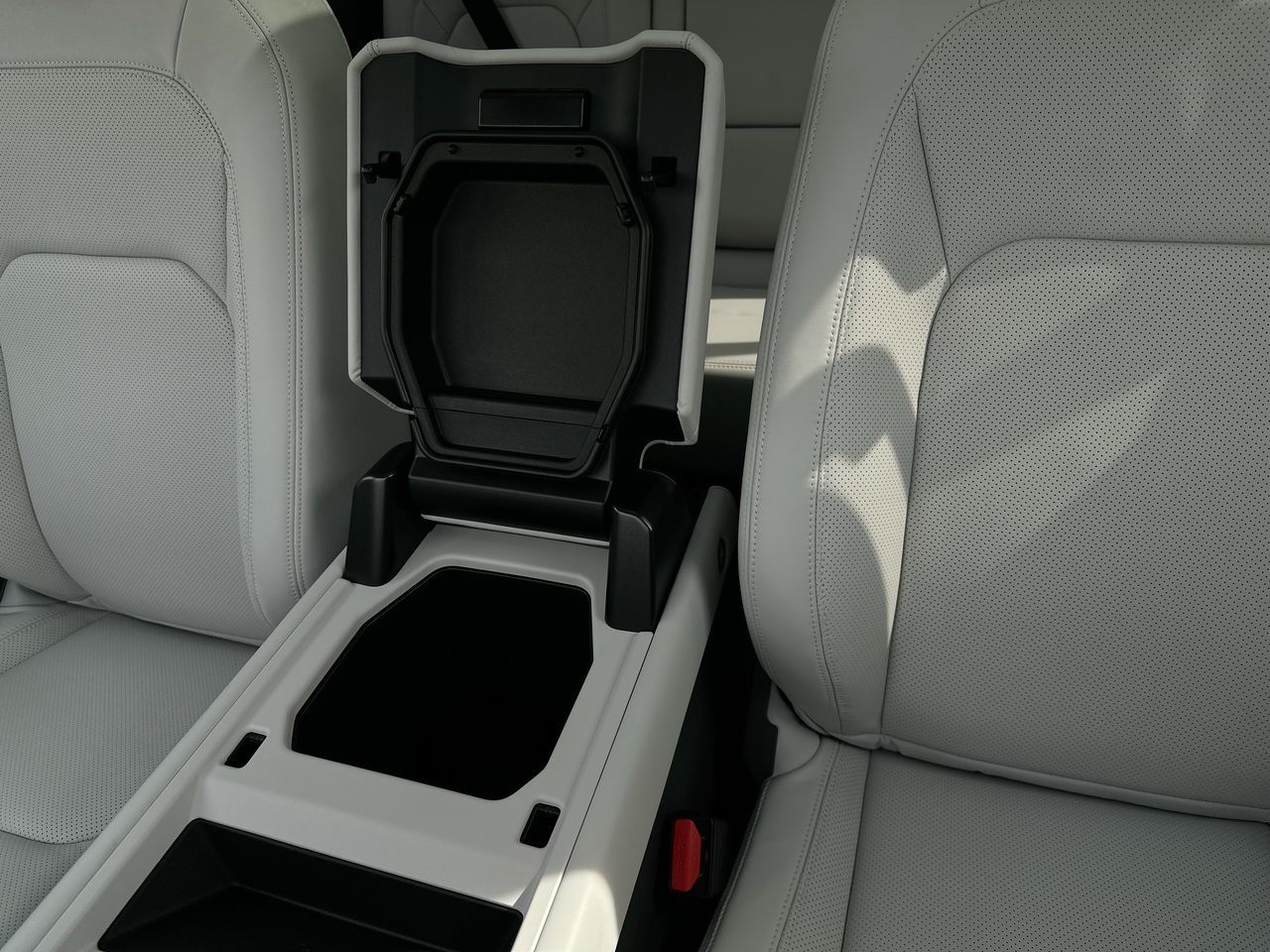 2025 Land Rover DEFENDER 110 Mild Hybrid in Vancouver, British Columbia