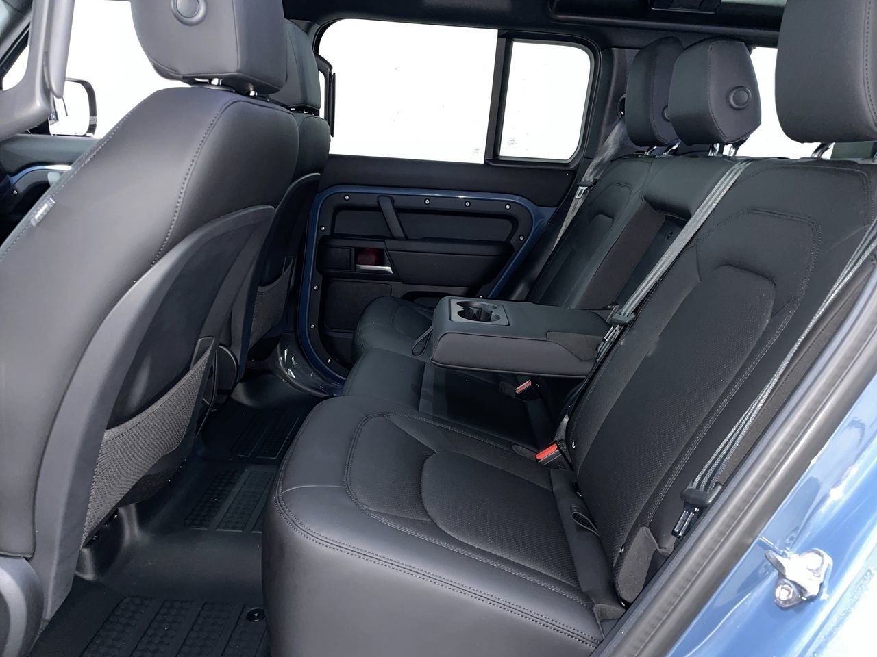 2025 Land Rover DEFENDER 110 Mild Hybrid in Vancouver, British Columbia