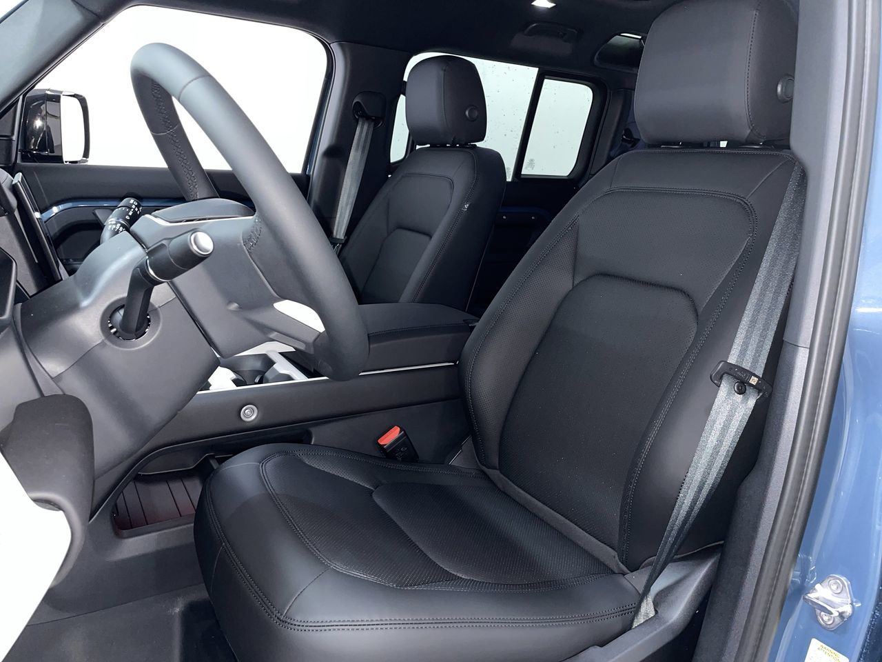 2025 Land Rover DEFENDER 110 Mild Hybrid in Vancouver, British Columbia