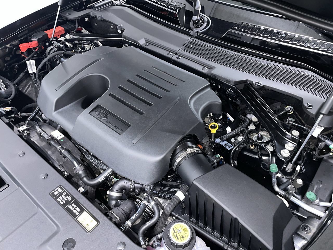 2025 Land Rover DEFENDER 110 Mild Hybrid in Vancouver, British Columbia
