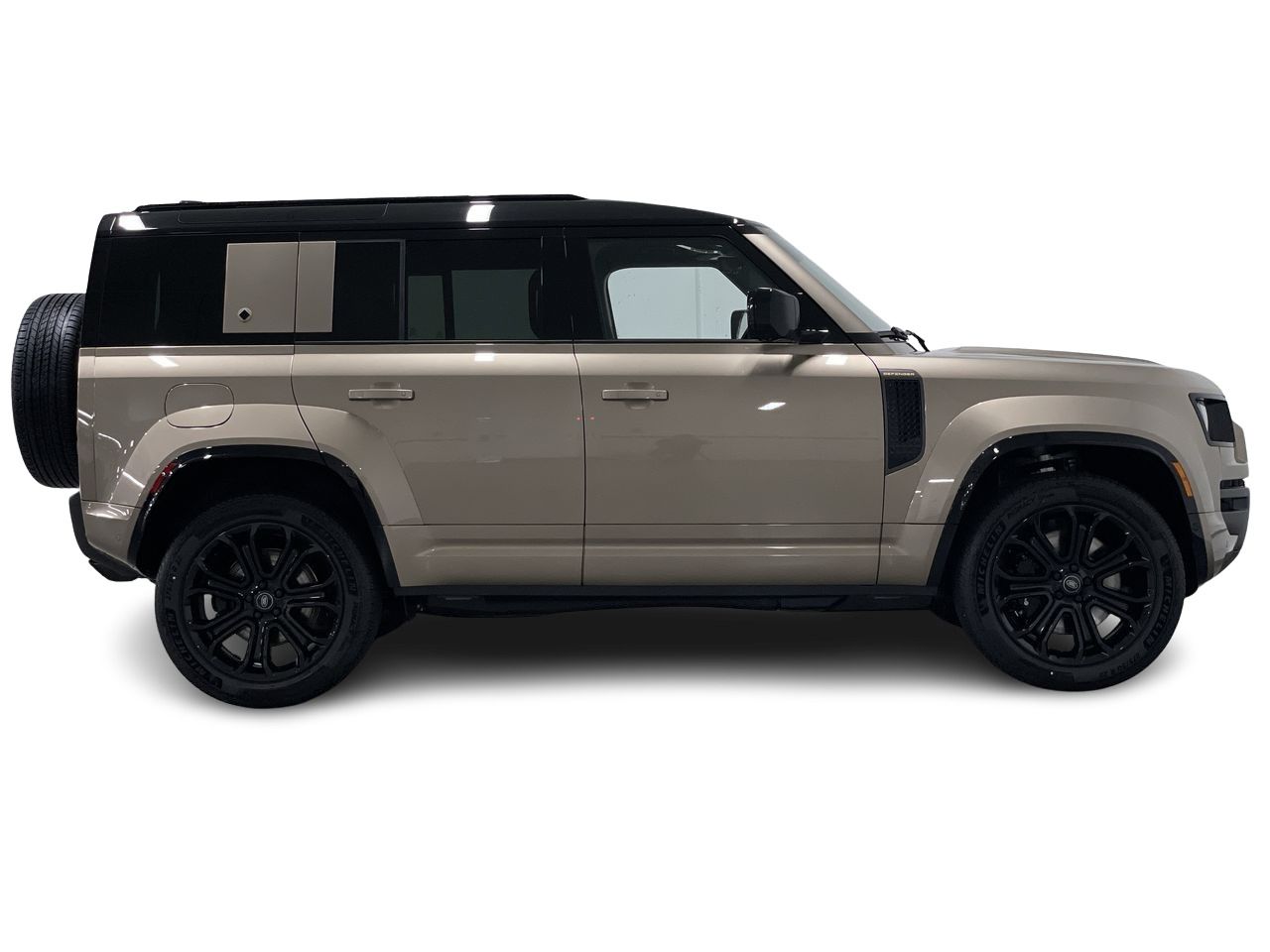 2025  Defender 110 Mild Hybrid