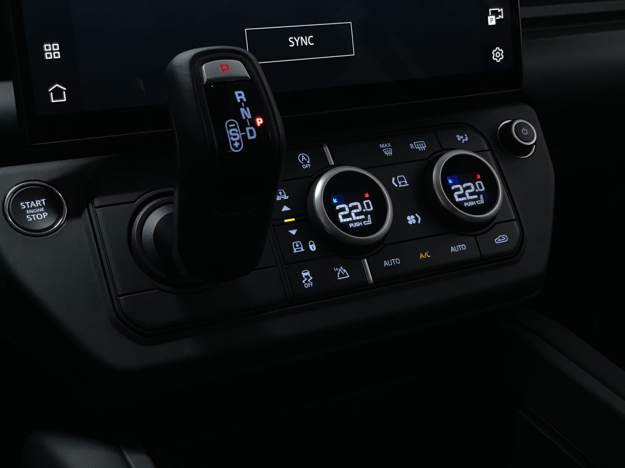 2026  Defender 110 Mild Hybrid