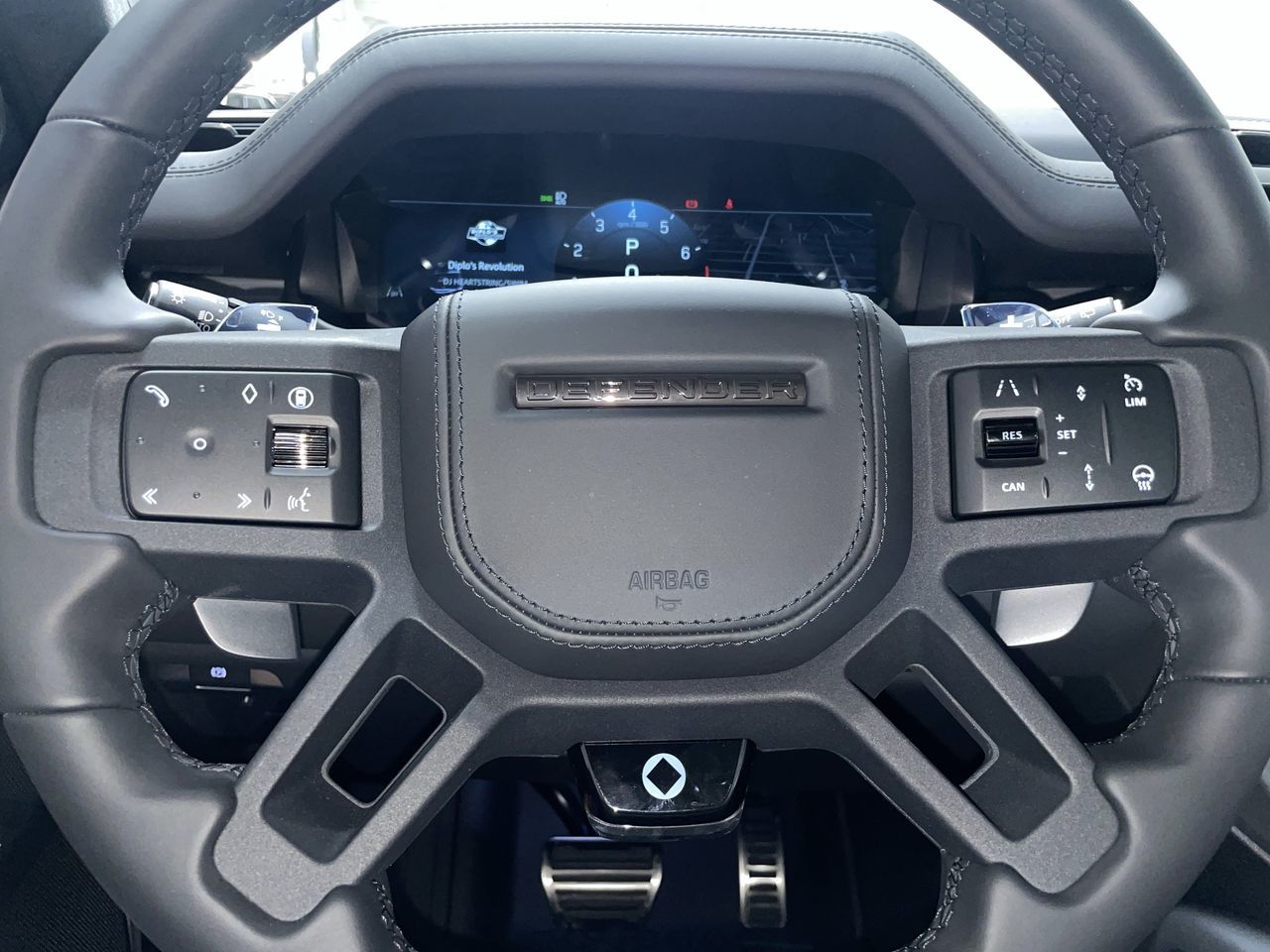 2026 Land Rover Defender 110 Mild Hybrid in Vancouver, British Columbia