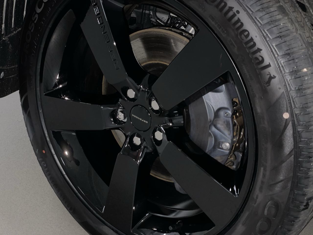 2026  Defender 110 Mild Hybrid