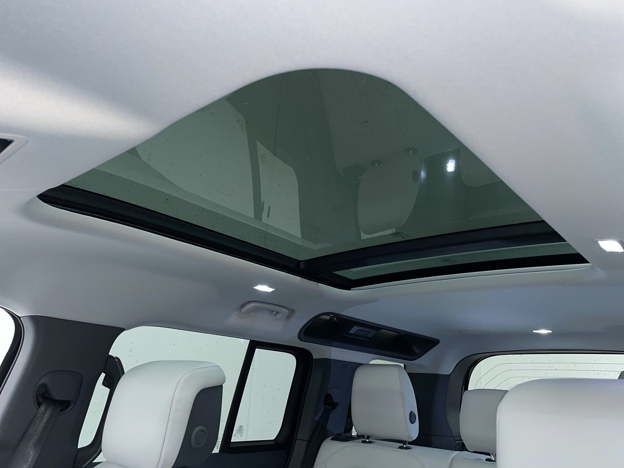 2026 Land Rover Defender 110 Mild Hybrid in Vancouver, British Columbia