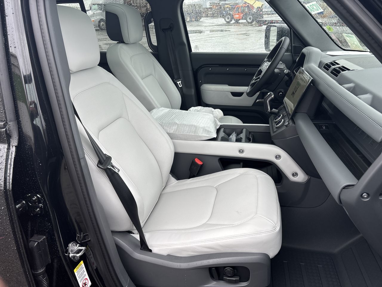 2026  Defender 110 Mild Hybrid