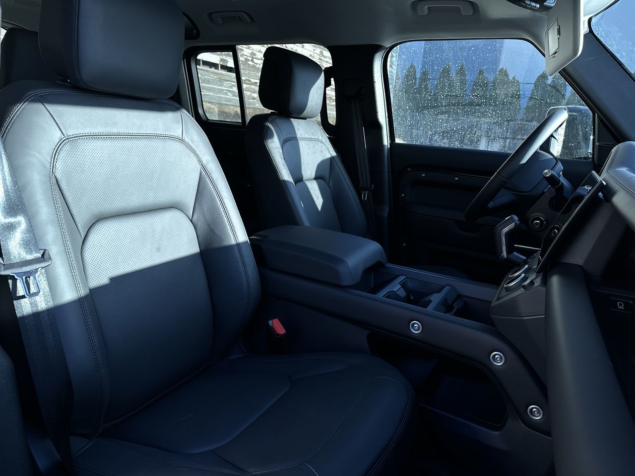 2026  Defender 110 Mild Hybrid