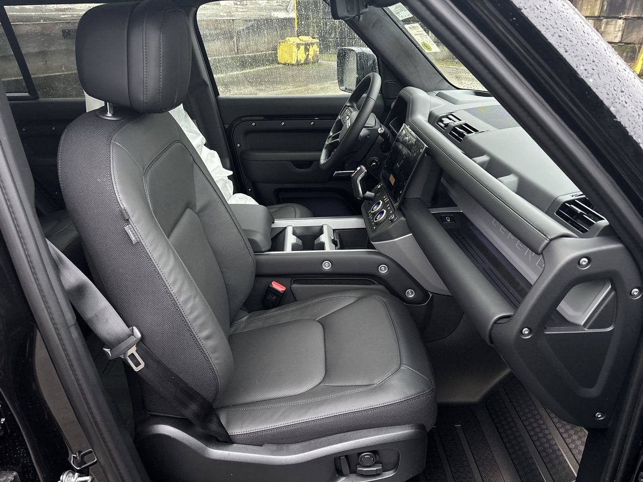 2026  Defender 110 Mild Hybrid