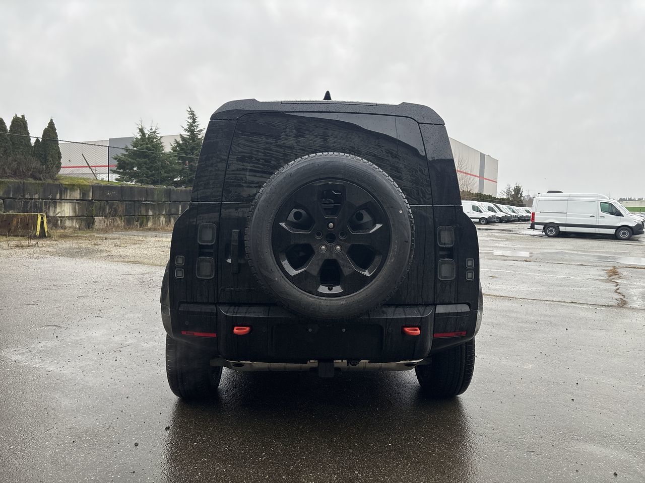 2026  Defender 110 Mild Hybrid