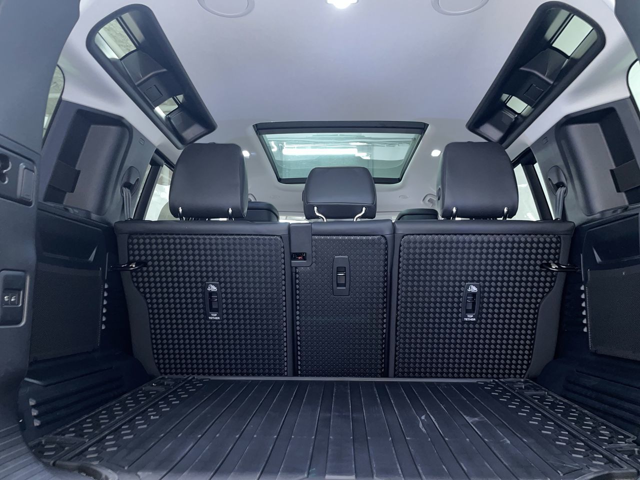 2026 Land Rover Defender 110 Mild Hybrid in Vancouver, British Columbia