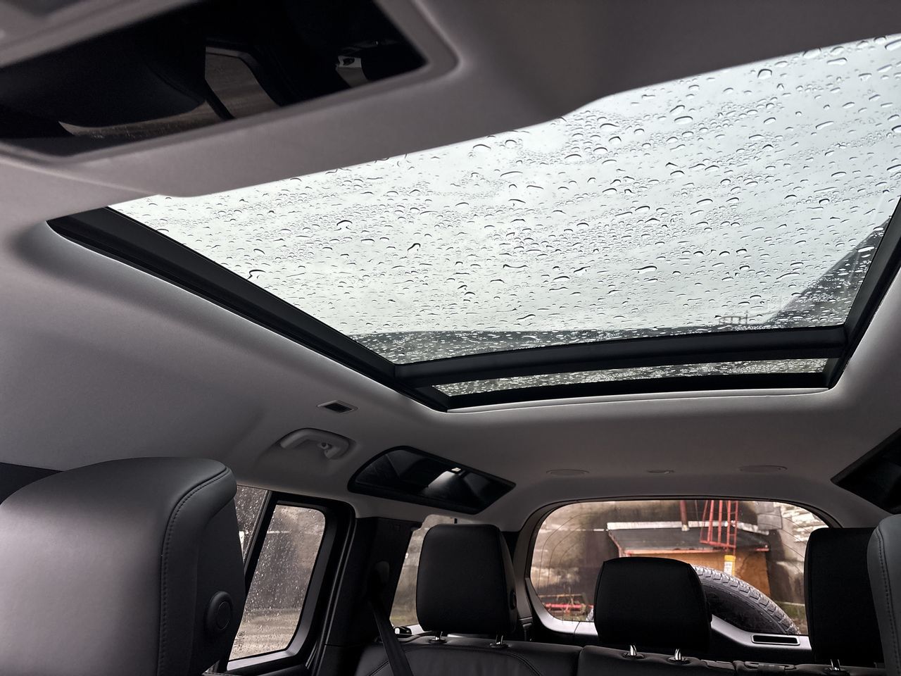 2026  Defender 110 Mild Hybrid