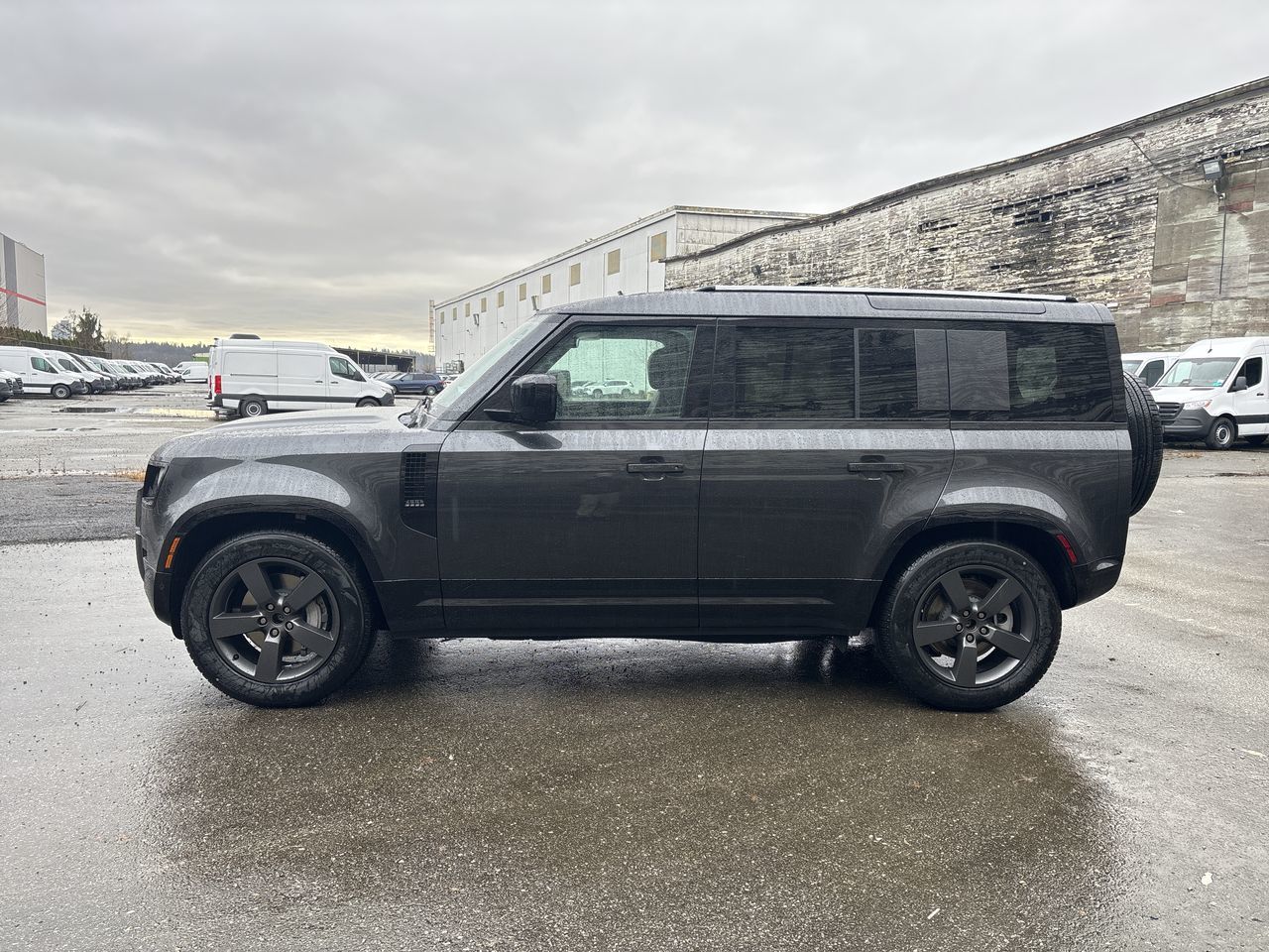 2026  Defender 110 Mild Hybrid