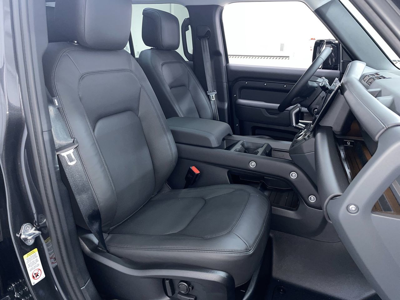 2026 Land Rover Defender 110 Mild Hybrid in Vancouver, British Columbia