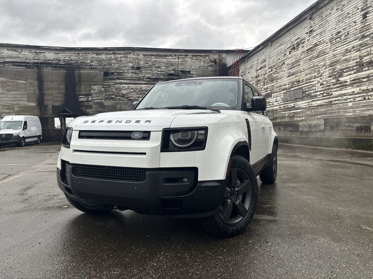 2026  Defender 110 Mild Hybrid