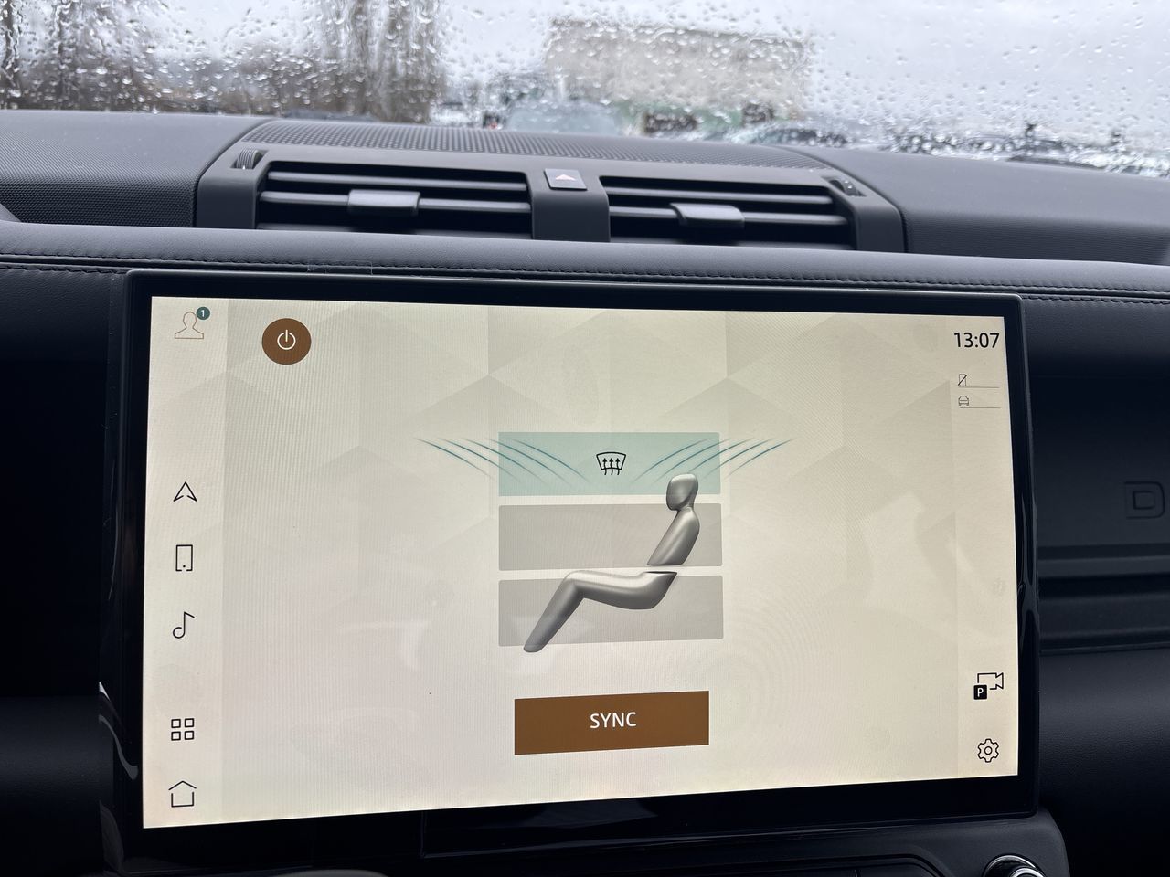 2026  Defender 110 Mild Hybrid