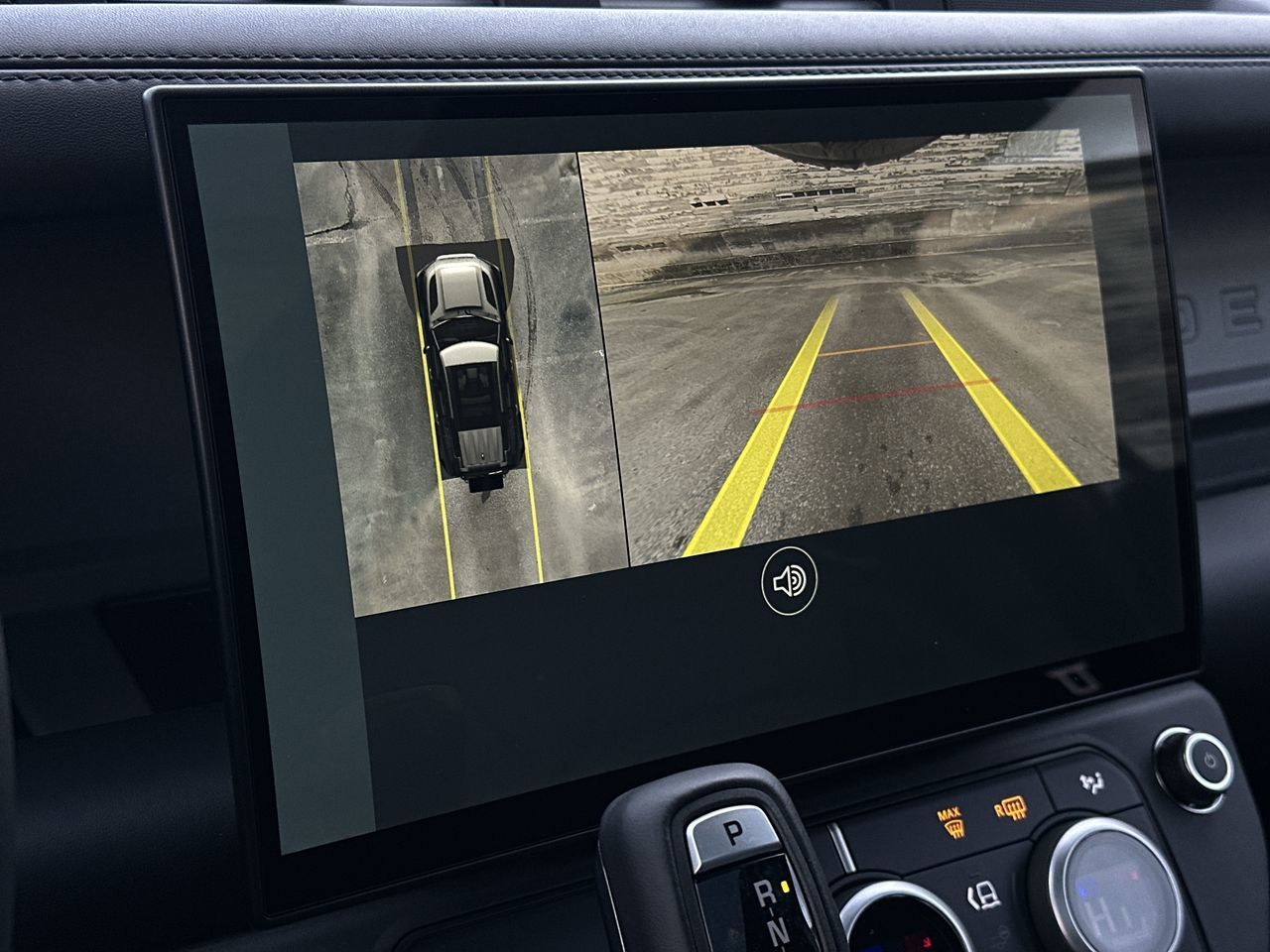 2026  Defender 110 Mild Hybrid