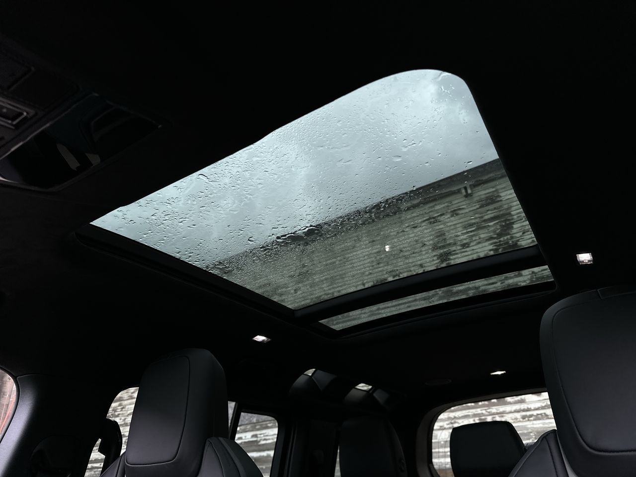 2026  Defender 110 Mild Hybrid