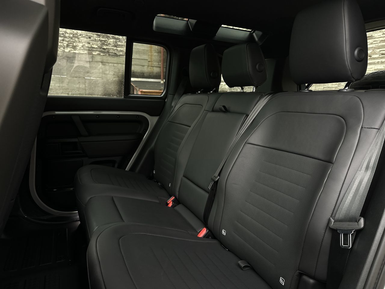 2026  Defender 110 Mild Hybrid