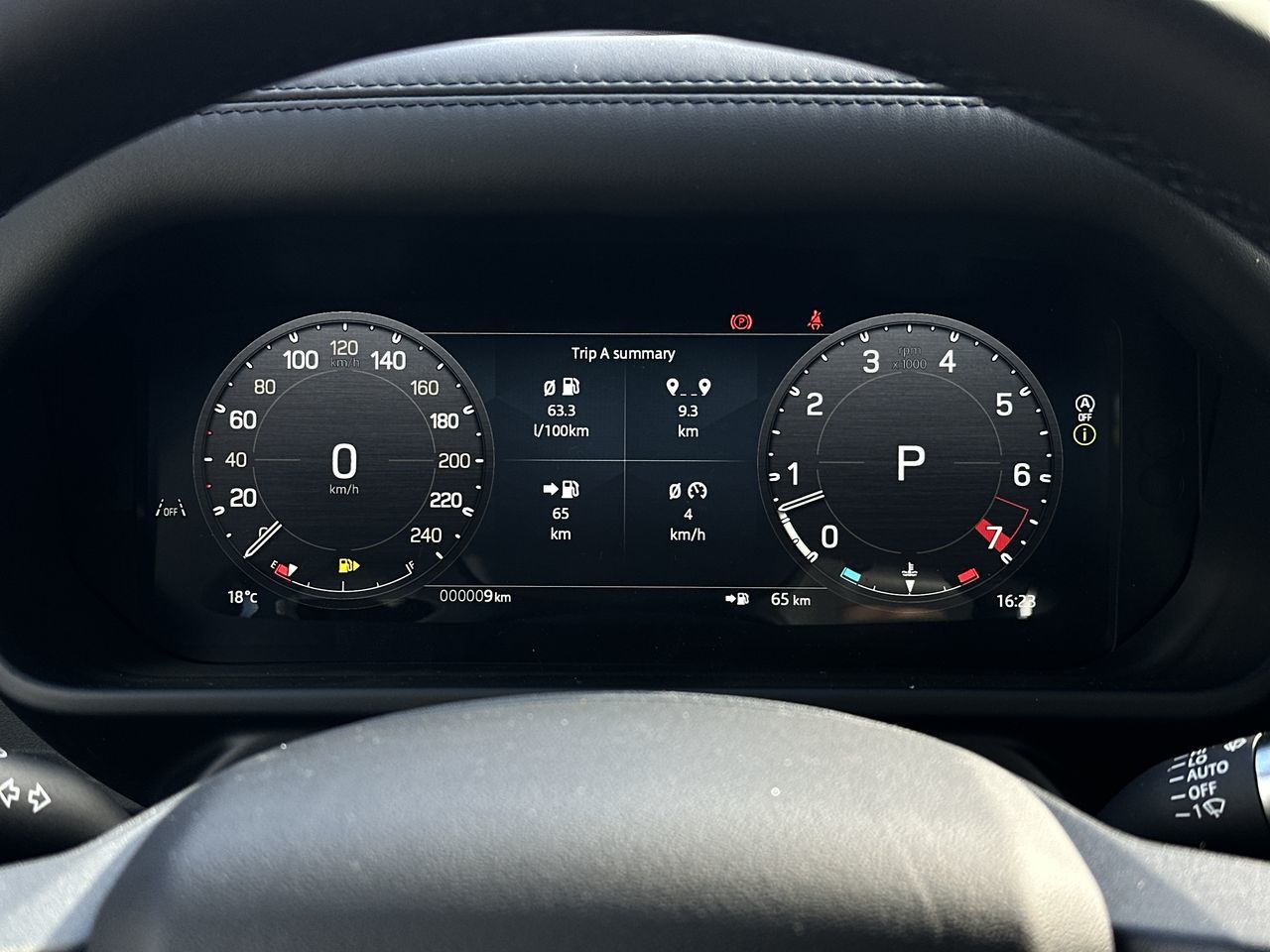 2026  Defender 110 Mild Hybrid