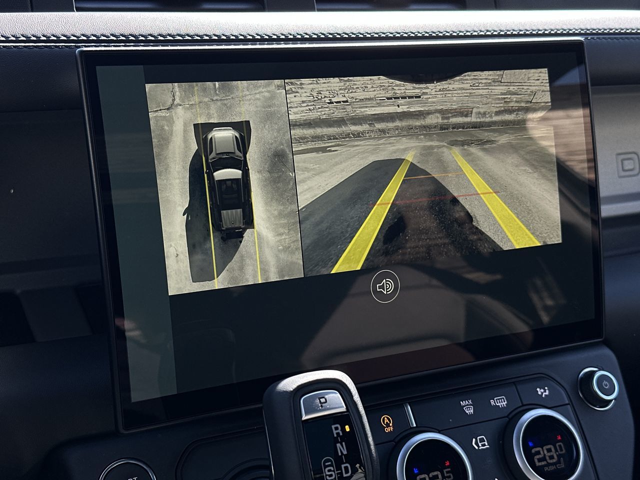 2026  Defender 110 Mild Hybrid