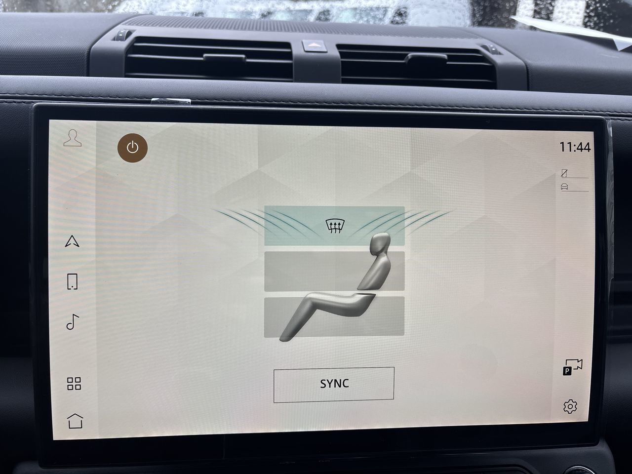 2026  Defender 110 Mild Hybrid