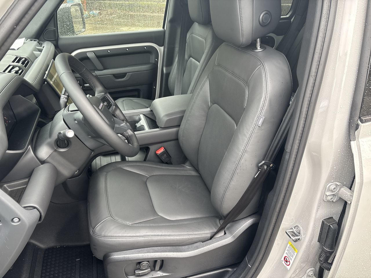 2026  Defender 110 Mild Hybrid