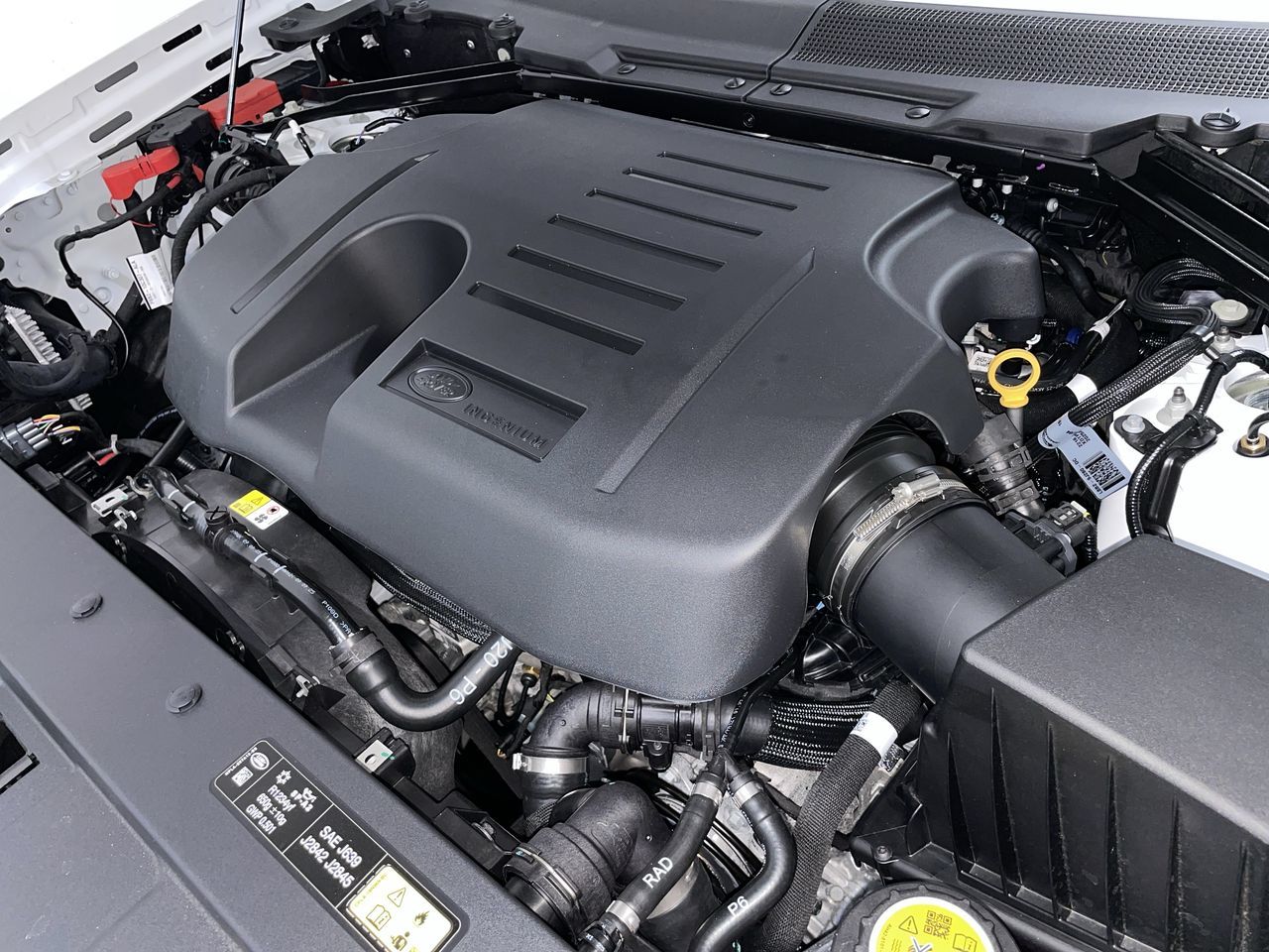 2026  Defender 110 Mild Hybrid