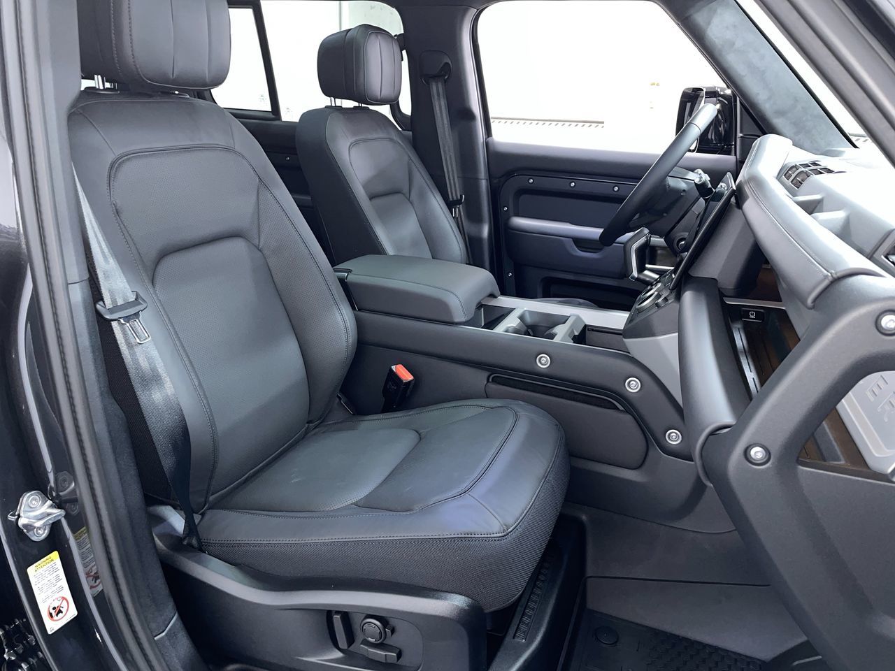 2026  Defender 110 Mild Hybrid