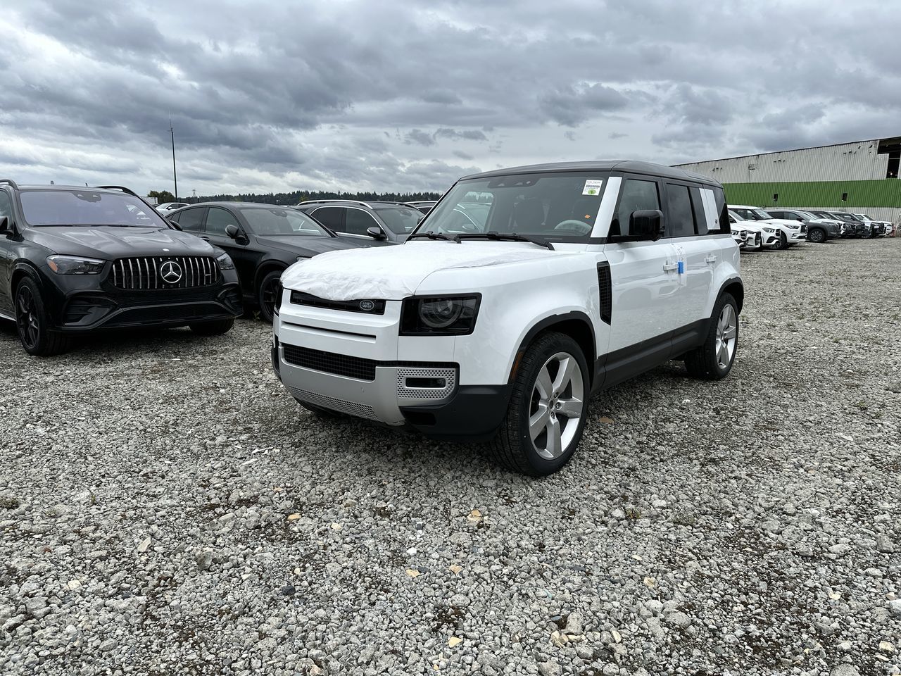 Land Rover Vancouver | 2024 Land Rover Defender 110 S E | #L24036