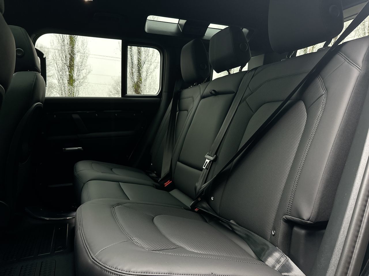 2025 Land Rover Defender 110 in Vancouver, British Columbia