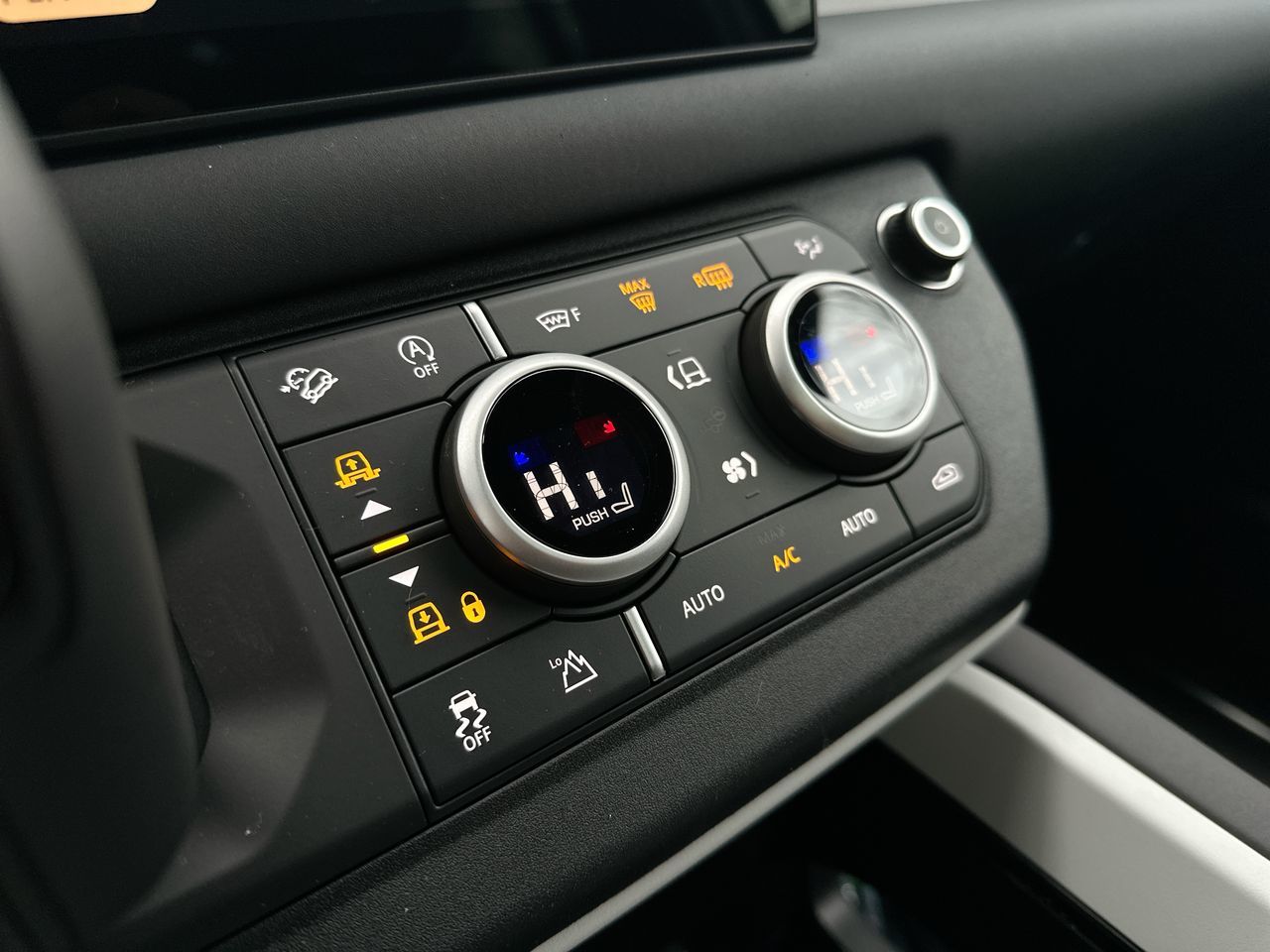 Land Rover Defender 110  2025 à , Colombie-Britannique