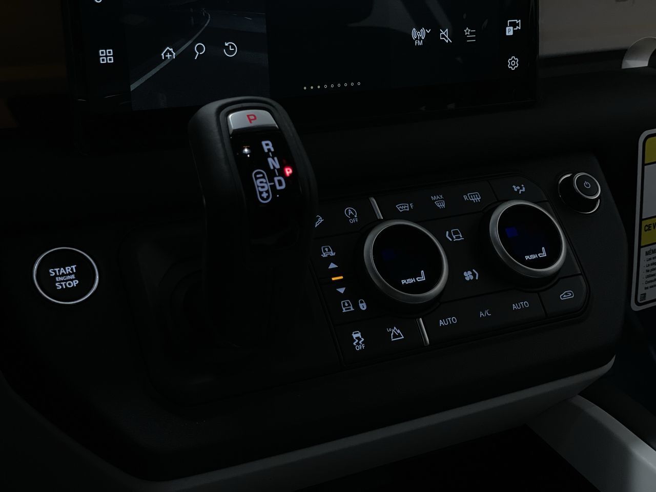 2025 Land Rover Defender 110 in Vancouver, British Columbia