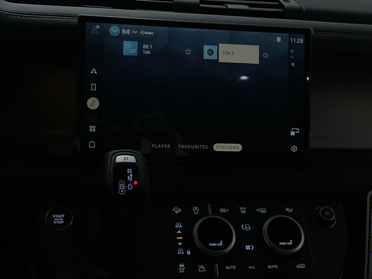 2025 Land Rover Defender 110 in Vancouver, British Columbia