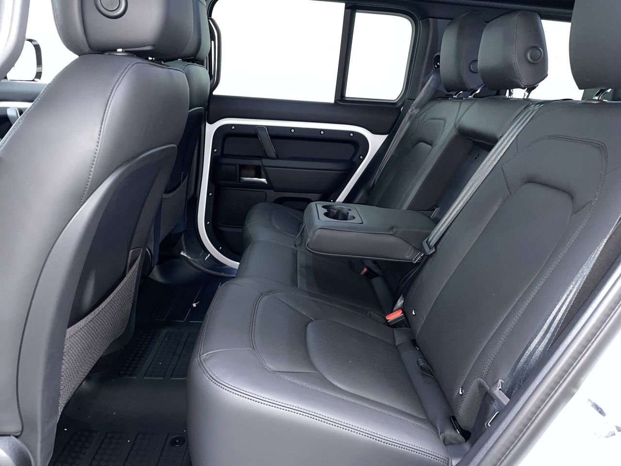 2025 Land Rover Defender 110 in Vancouver, British Columbia