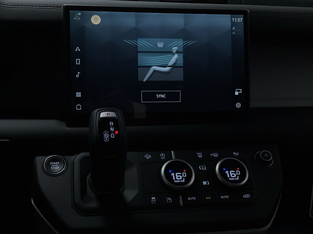 2025 Land Rover Defender 110 in Vancouver, British Columbia