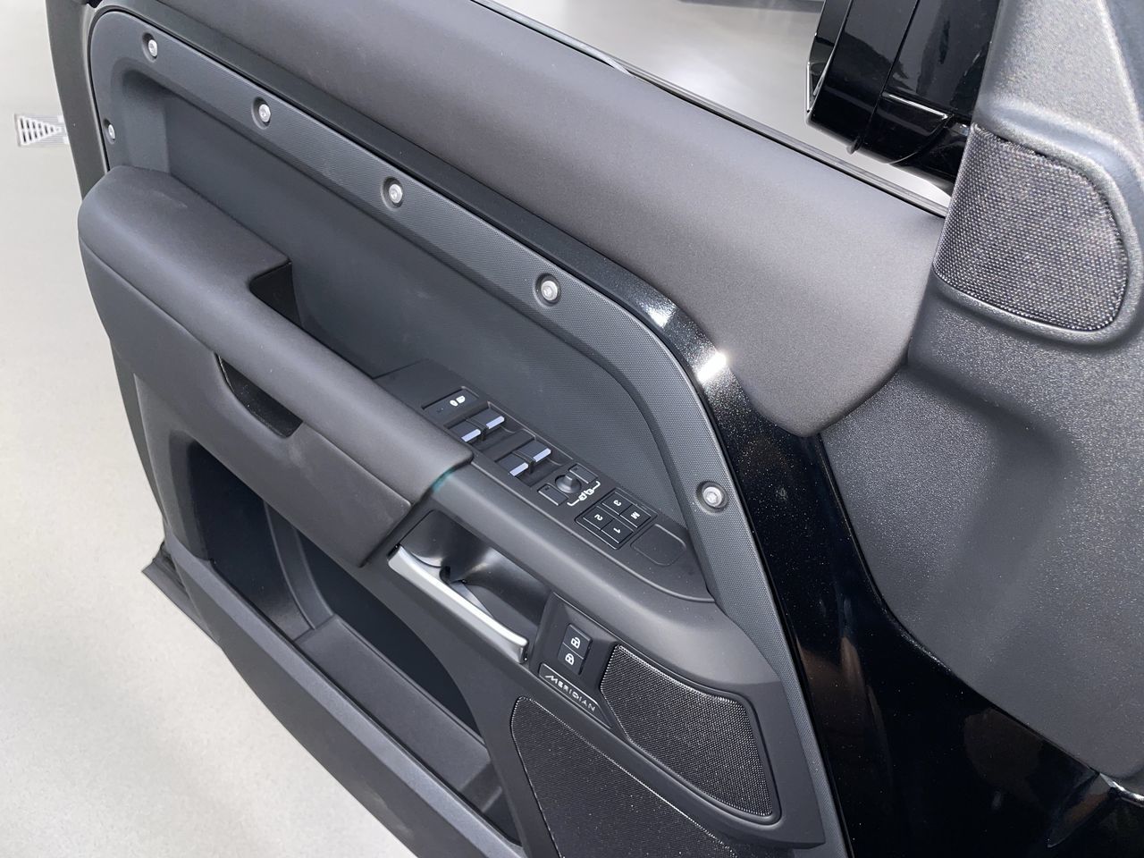 2025 Land Rover Defender 110 in Vancouver, British Columbia