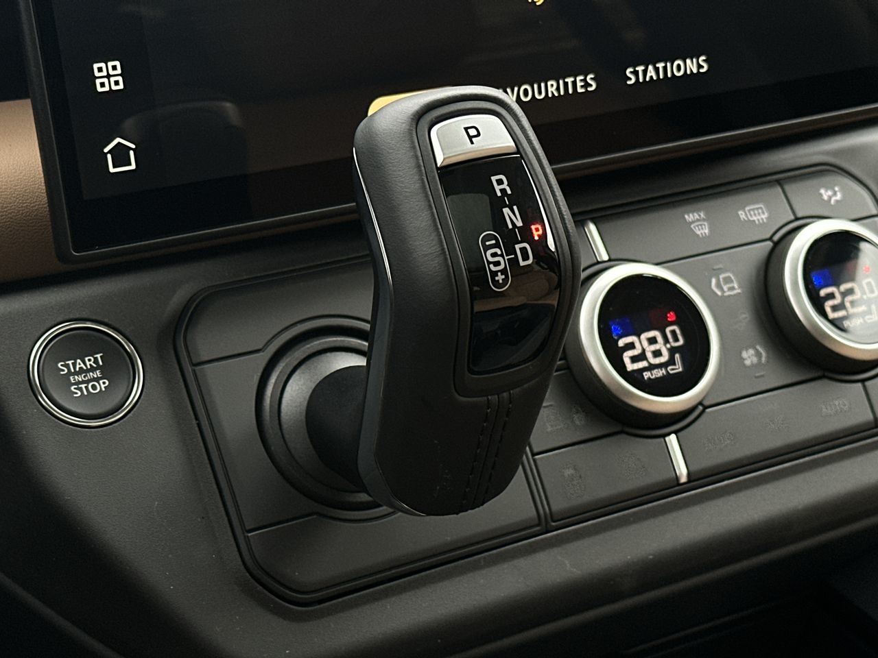 Land Rover Defender 110  2026 à , Colombie-Britannique