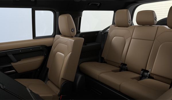 2026  Defender 130 Mild Hybrid